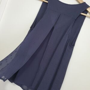 Kaffe Medium Fanny Top Sheer Polka Dot Sleeveless Shirt Flowy Blouse Navy V-neck